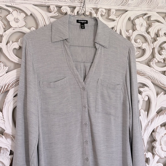 Express Gray Button-Down Top - Picture 2 of 7